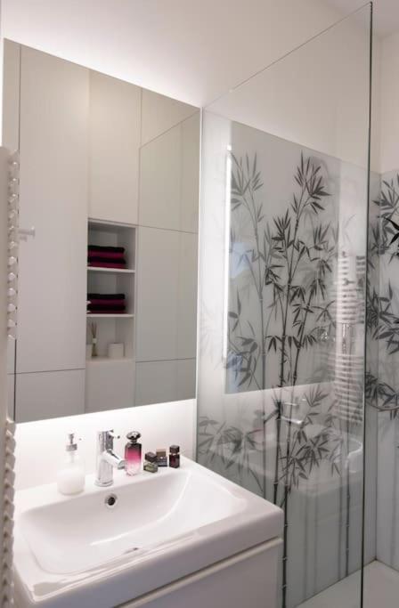 The Cute, Sunny Apartment In The Center +P Lubiana Esterno foto